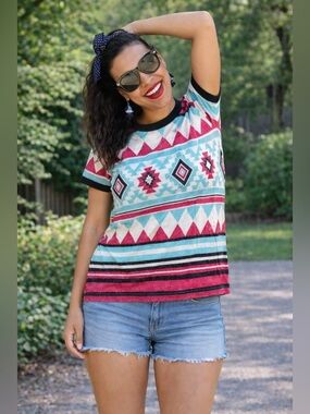 LuLaRoe Liv T-shirt